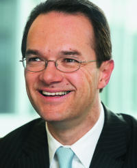 Jürg Rötheli (Foto), CEO von Swisscom Beteiligungen und seit 2001 Mitglied ...